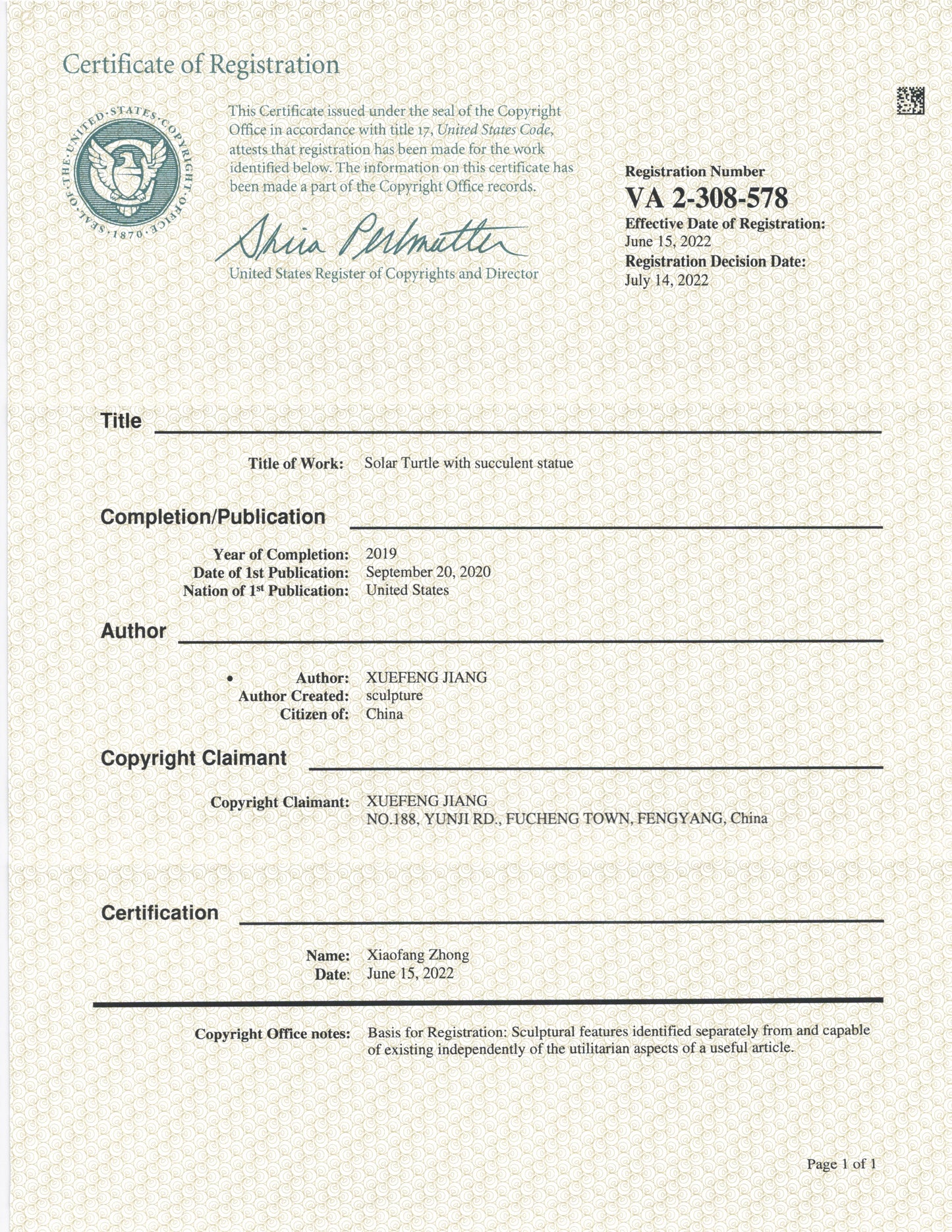 Solar Garden Outdoor Statues Turtle with Succulent and 7 LED Lights - Lawn Decor Tortoise Statue for Patio, Balcony, Yard Ornament - Unique Housewarming Gifts